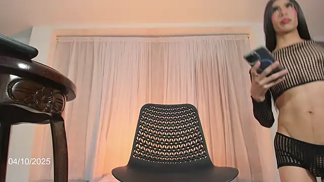 Snapshot of jaddyk_ chatting on October 4, 6:30 am jaddyk online show from October 4, 6:30 am