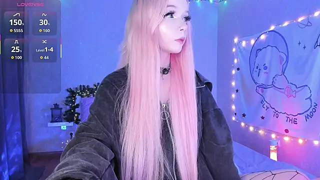 Misty Shadow online show from March 18, 9:42 pm