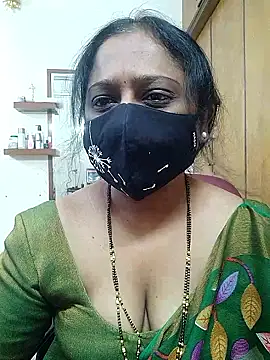 sexynayan23 online show from June 18, 5:31 am