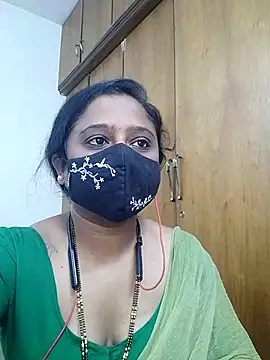 sexynayan23 online show from April 10, 1:06 pm