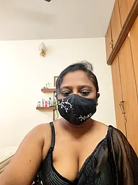 sexynayan23 online show from July 3, 5:02 am