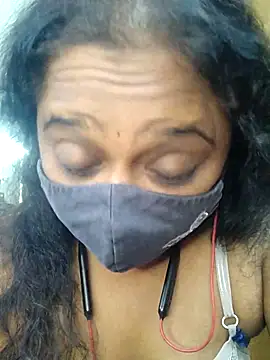 sexynayan23 online show from June 25, 12:29 pm