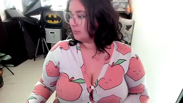 aika-dreams online show from December 17, 4:11 pm