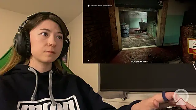 chibi moon  online show from March 3, 8:04 pm