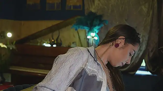 VanessaDoyle online show from April 17, 6:26 am