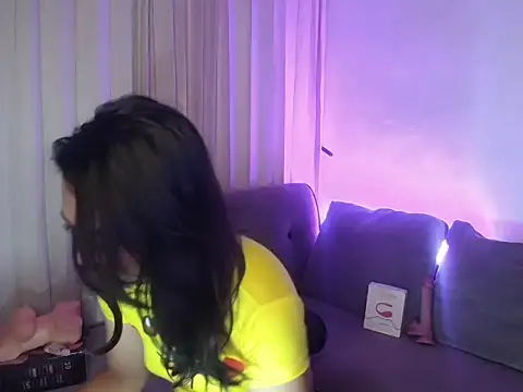 femininetranscummer online show from June 28, 8:48 pm