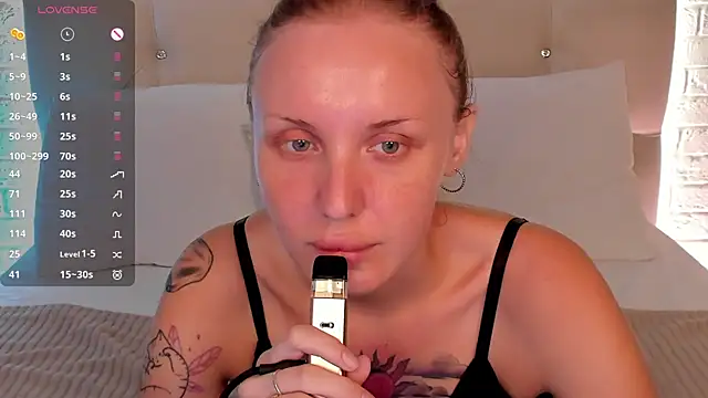 LianaFord online show from June 13, 5:16 am