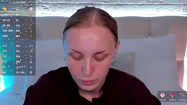 LianaFord online show from July 13, 6:03 am