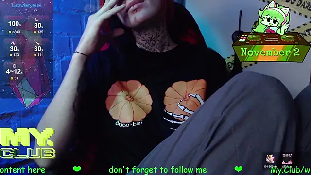 Witch Emma online show from November 2, 10:40 am