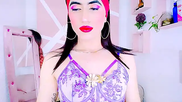 priscilahotker online show from September 10, 5:40 am