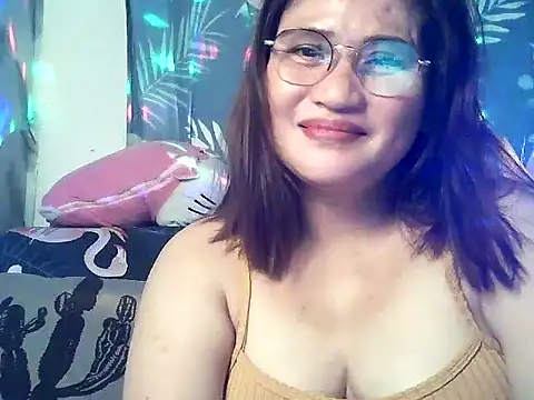 Amazing Angel22 online show from April 13, 12:01 am