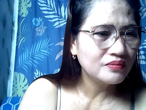 Snapshot of Amazing_Angel22 chatting on September 21, 8:51 pm Amazing Angel22 online show from September 21, 8:51 pm