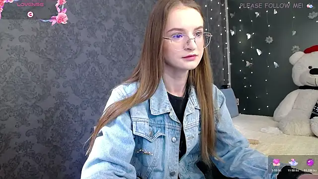 KateJonson online show from May 16, 7:22 am