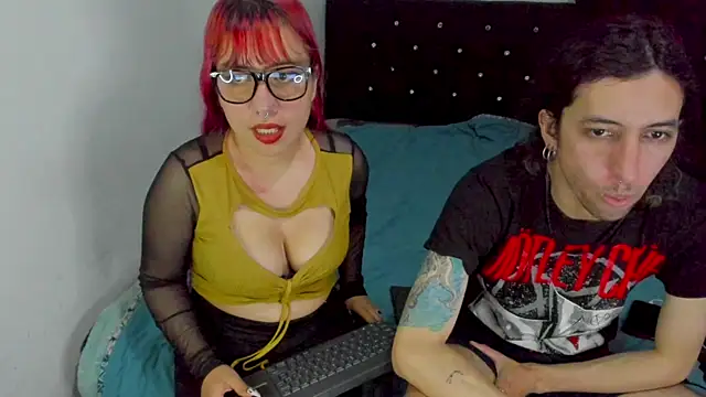 Snapshot of shelby__hotshoww chatting on September 28, 11:21 pm shelby hotshoww online show from September 28, 11:21 pm