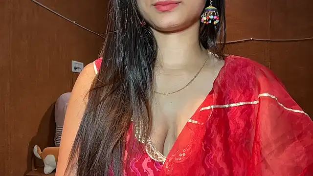 Snapshot of Smiley_Girl01 chatting on October 18, 3:48 pm Smiley Girl01 online show from October 18, 3:48 pm