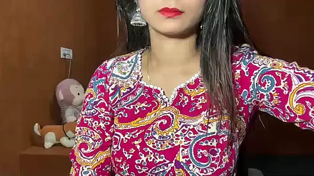 Snapshot of Smiley_Girl01 chatting on September 30, 4:29 am Smiley Girl01 online show from September 30, 4:29 am