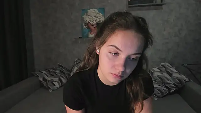 KristinaLoison online show from January 17, 2:24 pm