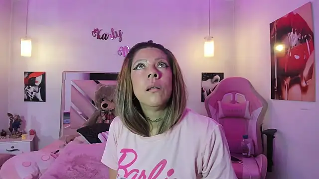 Karly moon online show from May 16, 12:46 am