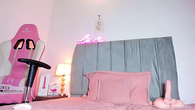 Snapshot of Valentinamolina_ chatting on September 19, 12:09 am Valentinamolina online show from September 19, 12:09 am