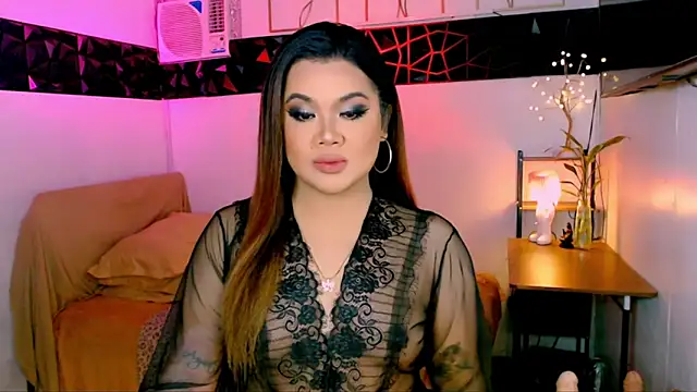 asiankatyhuge online show from November 12, 3:26 am