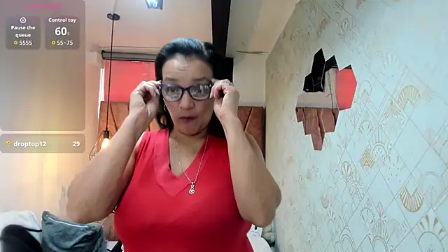 Snapshot of MarilynMiilf_ chatting on September 24, 7:57 pm MarilynMiilf online show from September 24, 7:57 pm