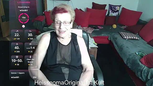 Snapshot of HeisseomaOriginal chatting on September 23, 7:50 am HeisseomaOriginal online show from September 23, 7:50 am