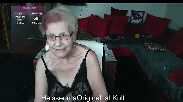 Snapshot of HeisseomaOriginal chatting on September 10, 7:30 am HeisseomaOriginal online show from September 10, 7:30 am