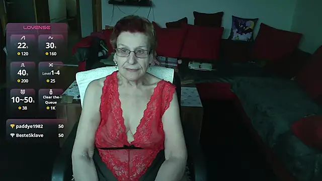 Snapshot of HeisseomaOriginal chatting on December 2, 8:48 am HeisseomaOriginal online show from December 2, 8:48 am