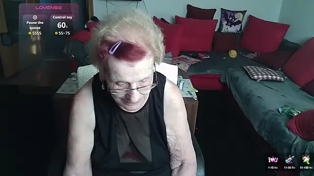 Snapshot of HeisseomaOriginal chatting on October 1, 7:13 am HeisseomaOriginal online show from October 1, 7:13 am