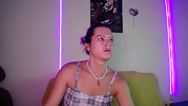 yuliana 19 online show from July 27, 9:39 am