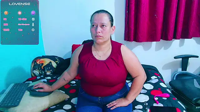 Diana Lozano online show from April 17, 3:30 am