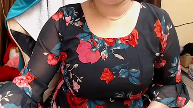 Naughty Kashish online show from December 5, 6:57 am