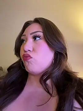 RosieDixx online show from July 5, 5:35 am