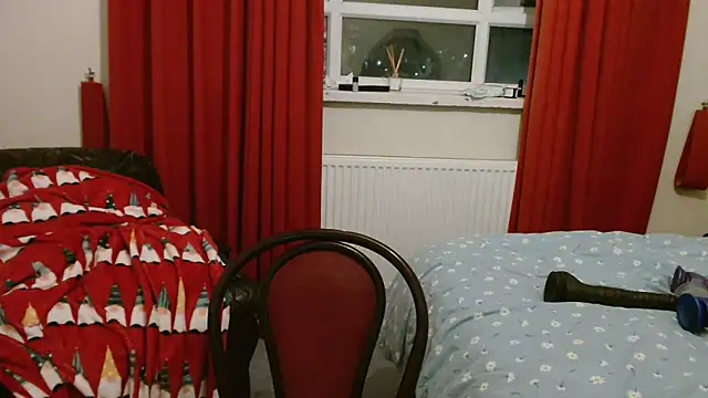 Courtney Electrix69 online show from September 16, 9:01 pm