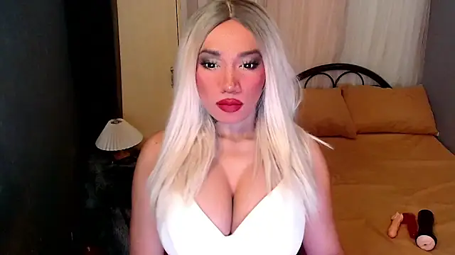 Snapshot of sexcindy chatting on September 18, 10:14 am sexcindy online show from September 18, 10:14 am