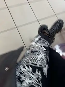 CrazzyChicks online show from March 19, 5:56 am