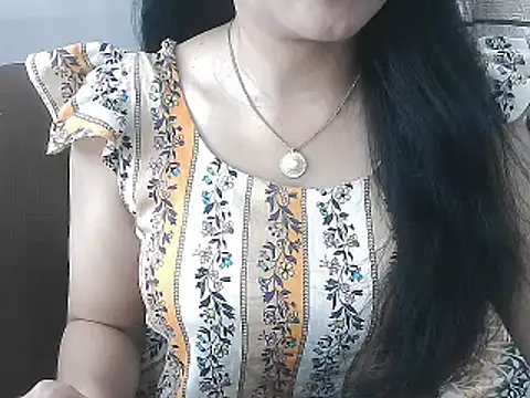 Snapshot of Chanchal--Navya chatting on September 26, 5:21 pm Chanchal--Navya online show from September 26, 5:21 pm