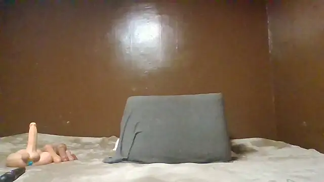 Snapshot of Heavenskyyee chatting on September 20, 4:44 am Heavenskyyee online show from September 20, 4:44 am