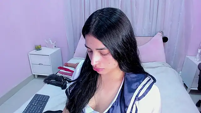 Snapshot of Kirara_22 chatting on October 1, 7:52 pm Kirara 22 online show from October 1, 7:52 pm