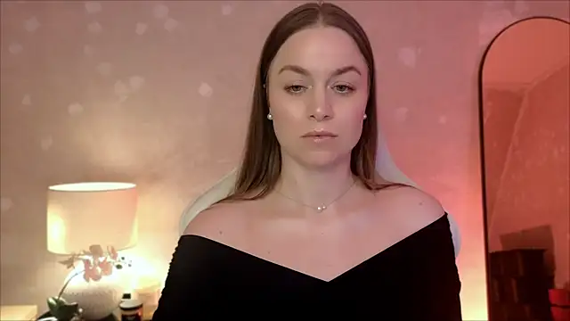 MilaFleur online show from November 4, 3:17 pm