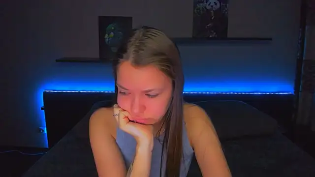 AlexaBarkley online show from February 5, 12:24 am