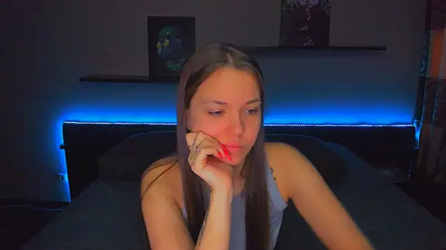 AlexaBarkley online show from April 3, 12:52 am