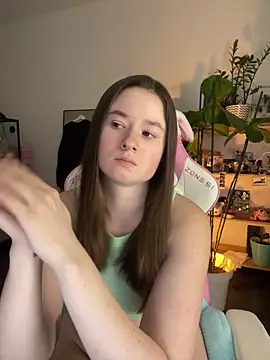 sweetest pie online show from February 28, 11:04 pm