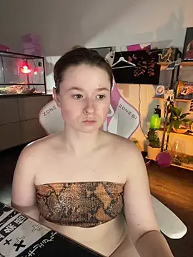 sweetest pie online show from June 4, 11:53 pm