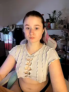 Snapshot of sweetest_pie chatting on September 26, 6:49 pm sweetest pie online show from September 26, 6:49 pm