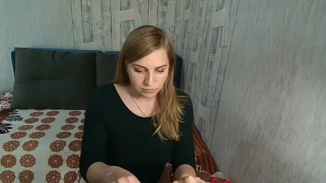 Snapshot of Pilly_green_ chatting on October 3, 8:41 am Pilly green online show from October 3, 8:41 am