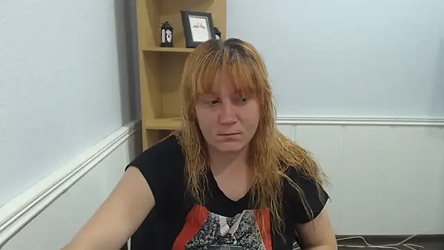 JosieJun  online show from July 9, 6:43 pm