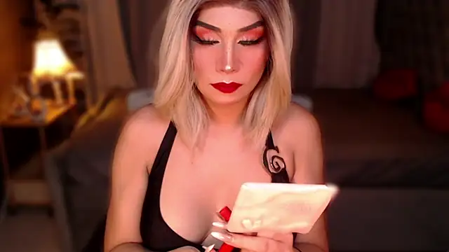 FUCKDOLL Giamoore online show from June 22, 7:22 pm