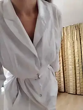 baby sweet girl  online show from October 2, 8:47 pm