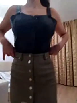 baby sweet girl  online show from October 18, 8:32 pm